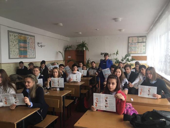 10 февраля 2017 года бригада специалистов МБУЗ «Мостовская ЦРБ» посетила школу с профилактическими беседами в рамках акции « Неделя здоровья».